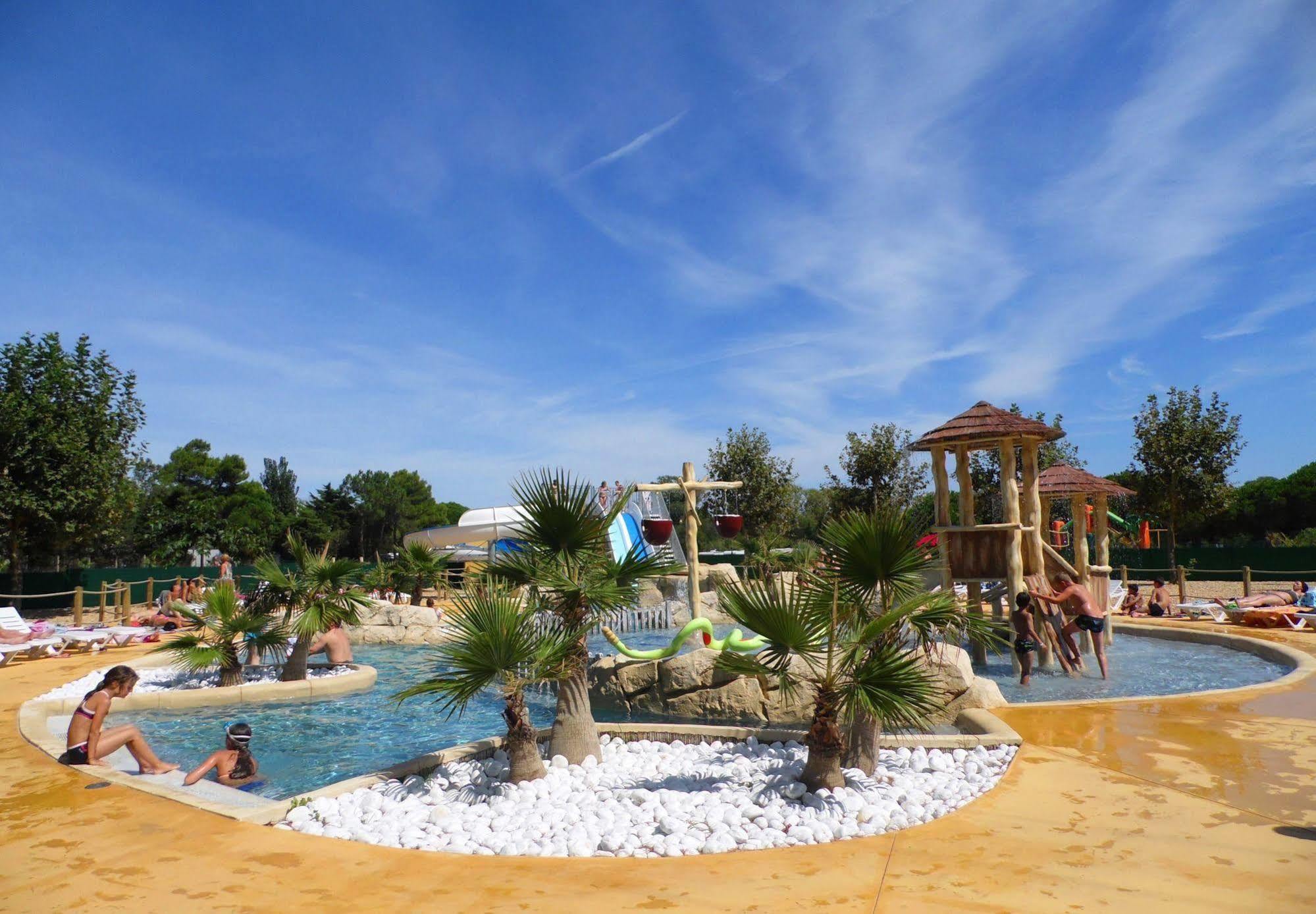 Camping Le Sainte Marie Kültér fotó